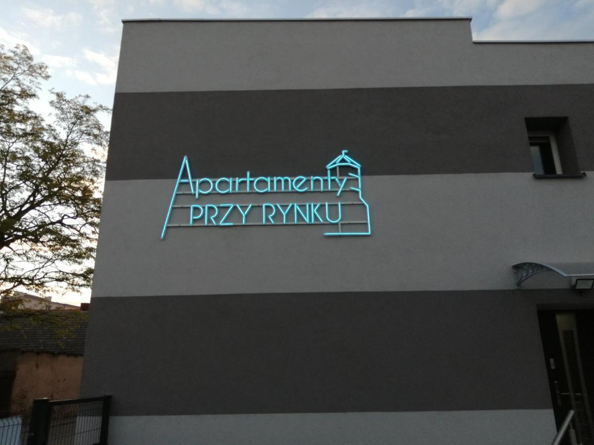 Apartamenty Przy Rynku Жнин Екстериор снимка